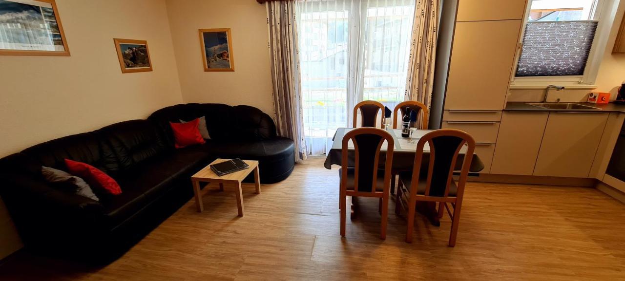 Apartmenthaus Sunshine Saas-Grund Εξωτερικό φωτογραφία