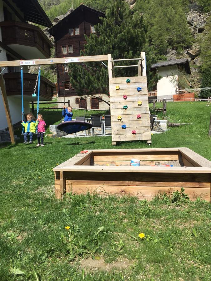 Apartmenthaus Sunshine Saas-Grund Εξωτερικό φωτογραφία